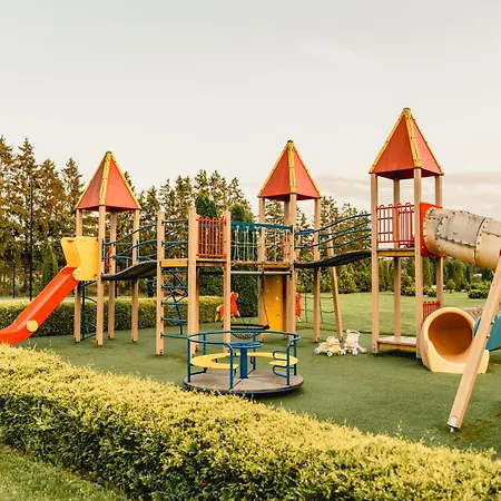 Kotkapesa * Treimani