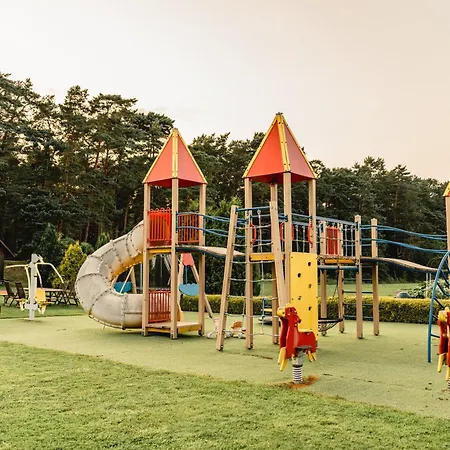 Aparthotel Kotkapesa Treimani